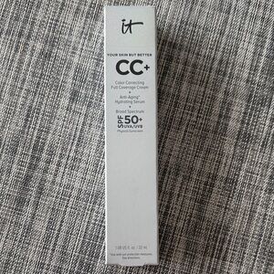 IT Cosmetics CC+ Cream Broad Spectrum SPF 50+ light color NEW